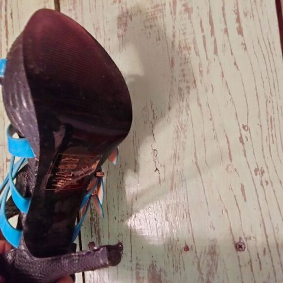 Scene ABREA Stilettos Black with Multiple Blue Straps and Buckles Size 8 - Picture 9 of 13